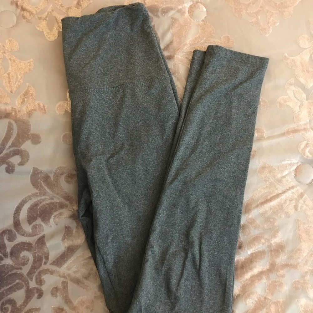 Higher rise dark gray leggings